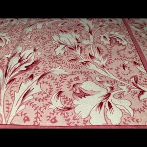 Lot Of 4 Jennifer Moore For the Home Placemats pink and cream flower.